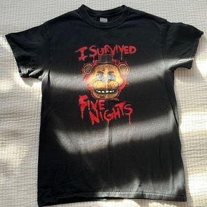 Cotton Gilda’s tshirt. FIVE NIGHTS AT FREDDY size small mens.
